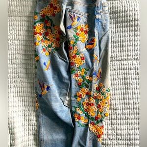 Free People Embroidered Jeans size26